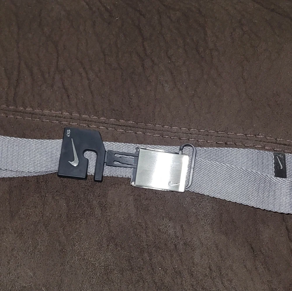 New Nike Tech Essentials Golf Web Belt~Adjustable~One Size